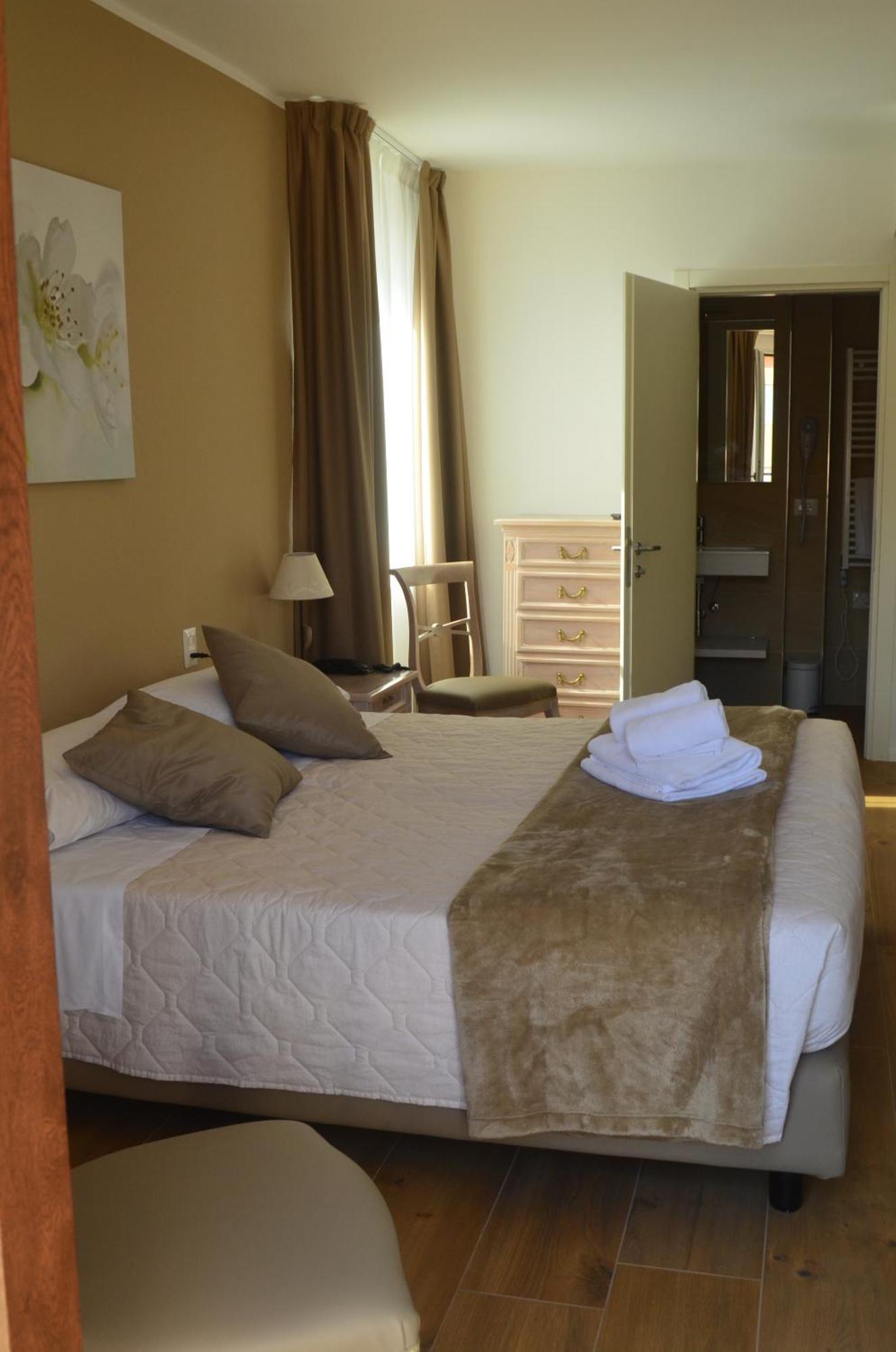 Rivamia Hotel 3*